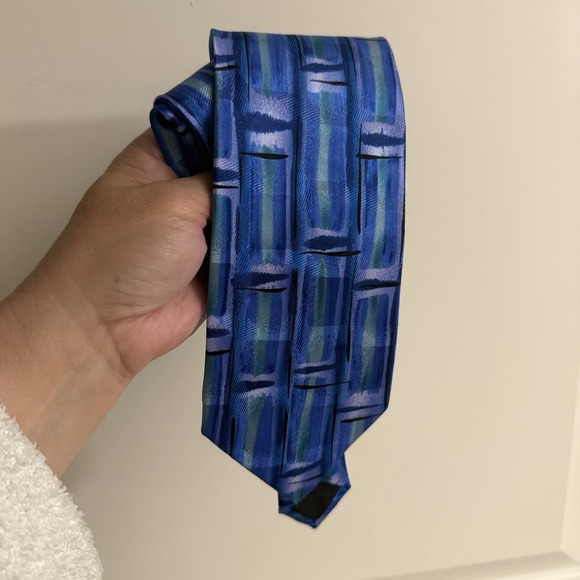 Jerry Garcia Men's Silk Tie 100% Silk Limited Edition-Dawn At The Ritz Carlton - Picture 1 of 5